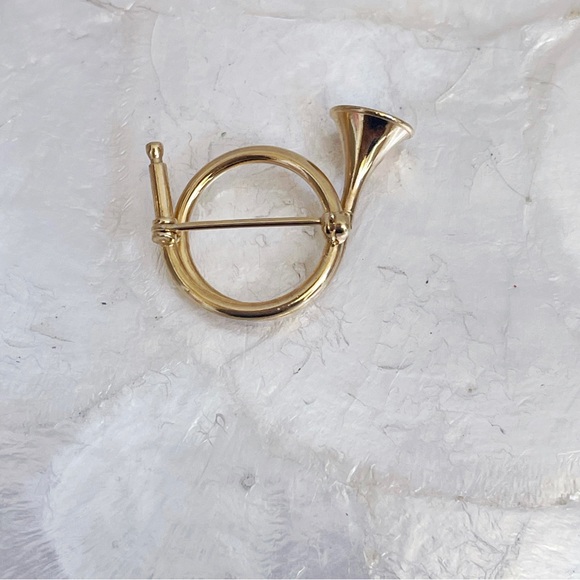Vintage Gold Tone French Horn Mini Brooch 1” - Picture 6 of 8
